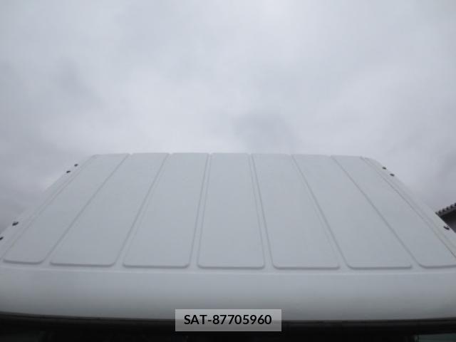 Mitsubishi CANTER 2013-05 4932816-20