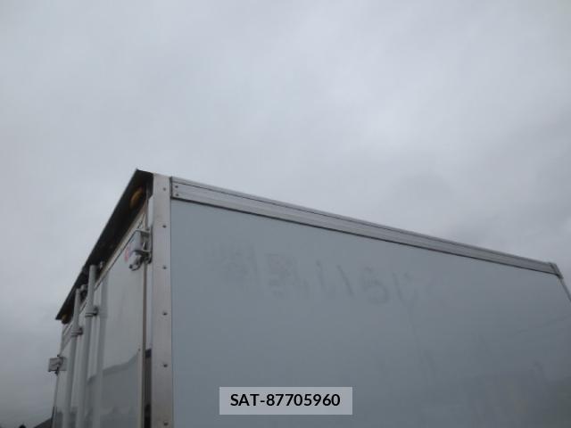 Mitsubishi CANTER 2013-05 4932816-22
