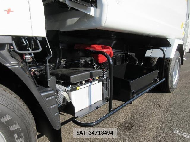 Mitsubishi CANTER 2025-09 4932511-22
