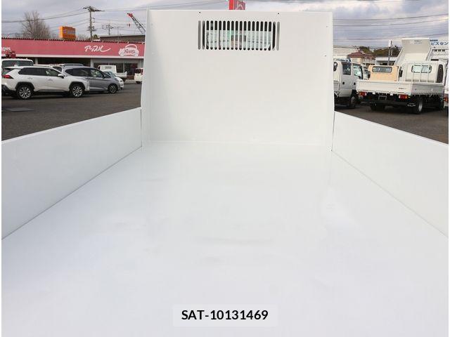 Mitsubishi CANTER 2016-01 4932782-9