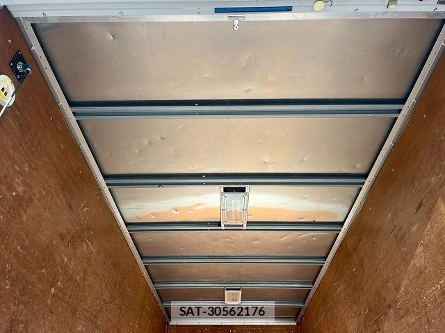 Mitsubishi CANTER 2012-12 4932891-10