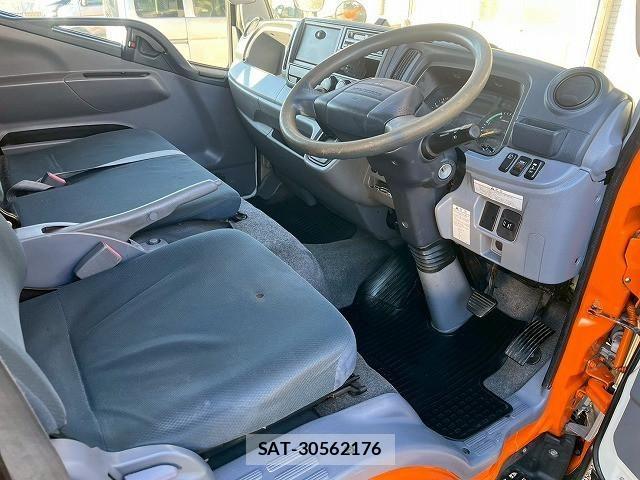 Mitsubishi CANTER 2012-12 4932891-18