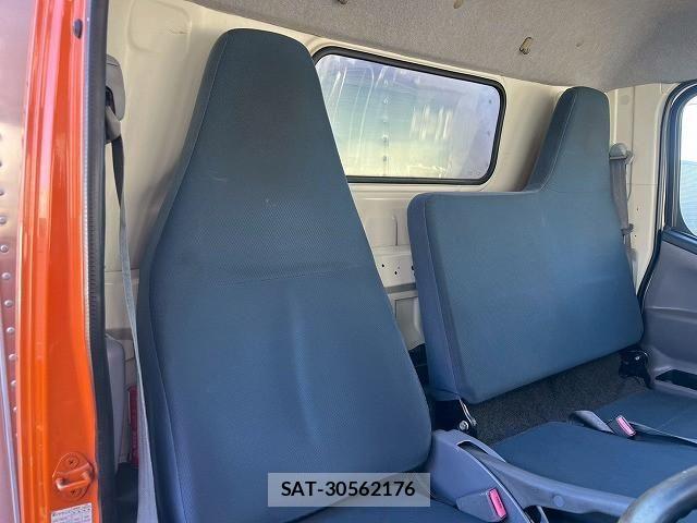 Mitsubishi CANTER 2012-12 4932891-19