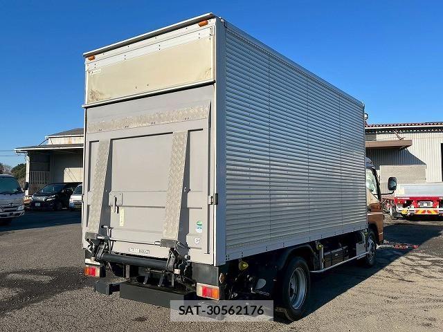 Mitsubishi CANTER 2012-12 4932891-5