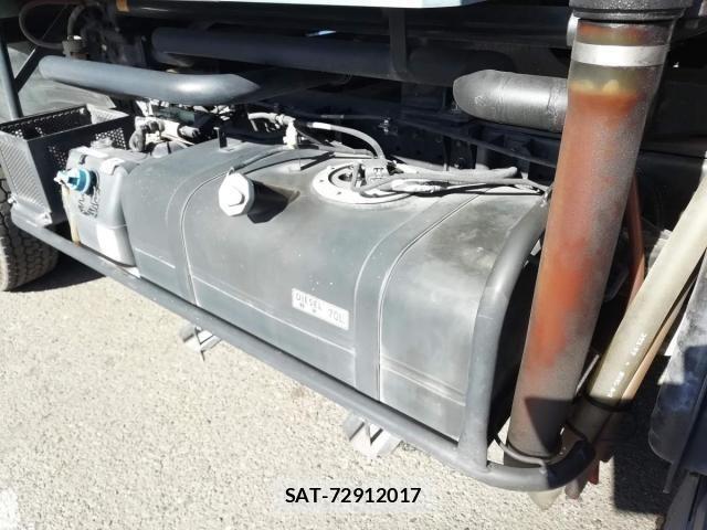Mitsubishi CANTER 2017-04 4932693-10