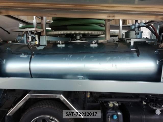Mitsubishi CANTER 2017-04 4932693-15