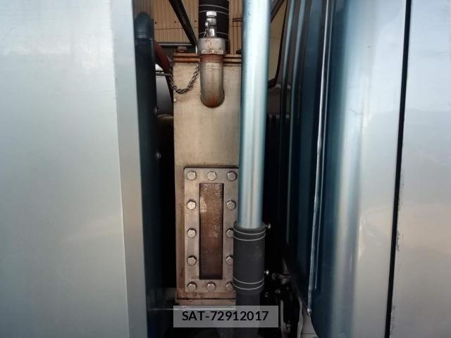 Mitsubishi CANTER 2017-04 4932693-24