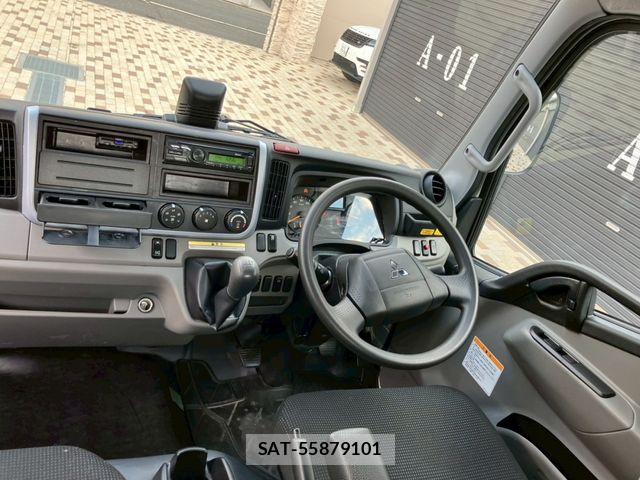 Mitsubishi CANTER 2024-08 4932564-9