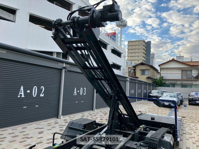 Mitsubishi CANTER 2024-08 4932564-3
