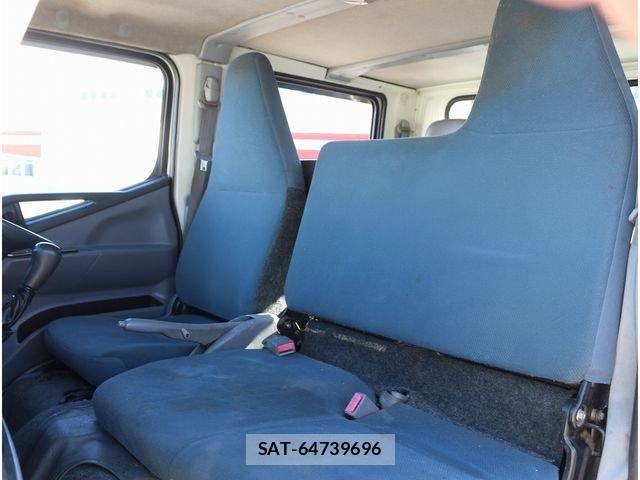 Mitsubishi CANTER 2015-02 4932832-27