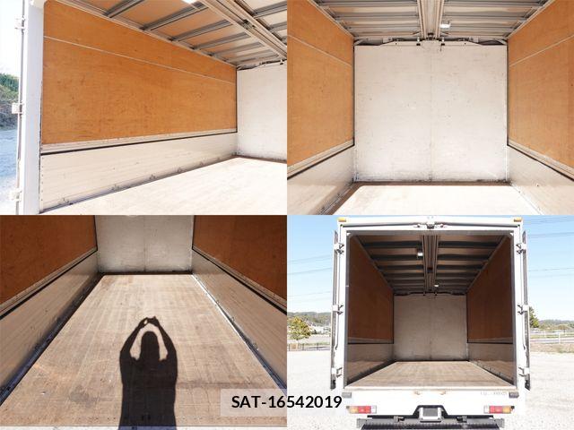 Mitsubishi CANTER 2016-06 4932943-13