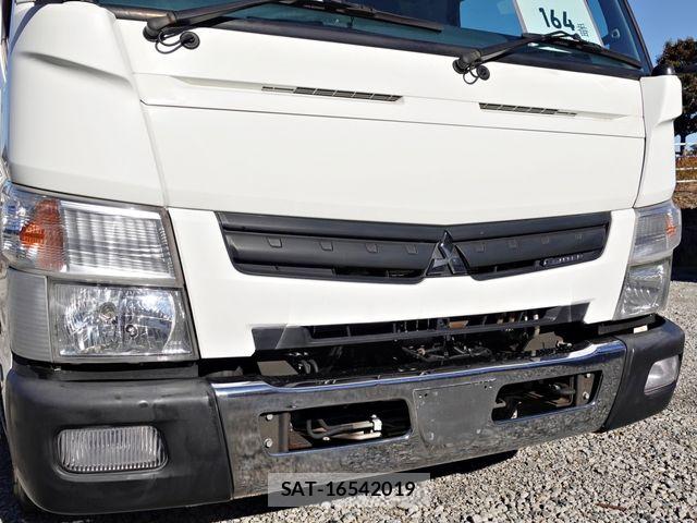Mitsubishi CANTER 2016-06 4932943-3