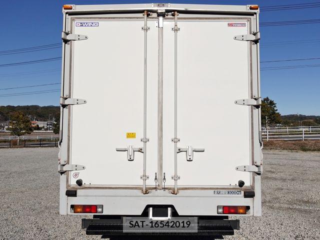 Mitsubishi CANTER 2016-06 4932943-7