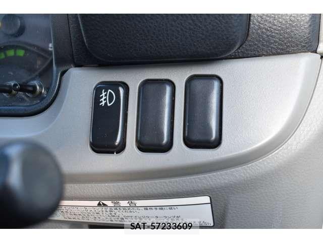Mitsubishi CANTER 2016-12 4932859-14