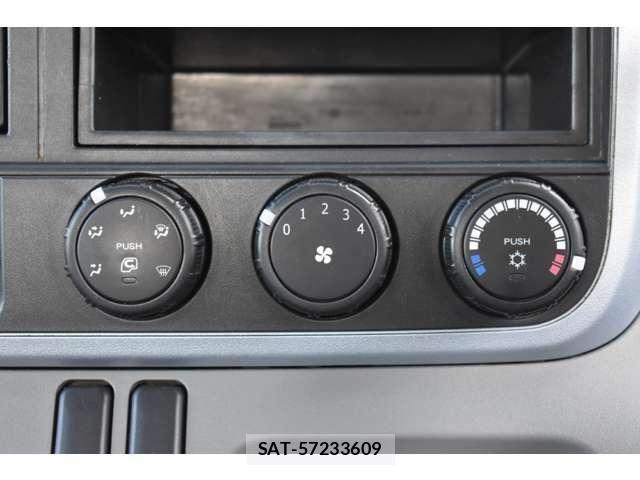 Mitsubishi CANTER 2016-12 4932859-20