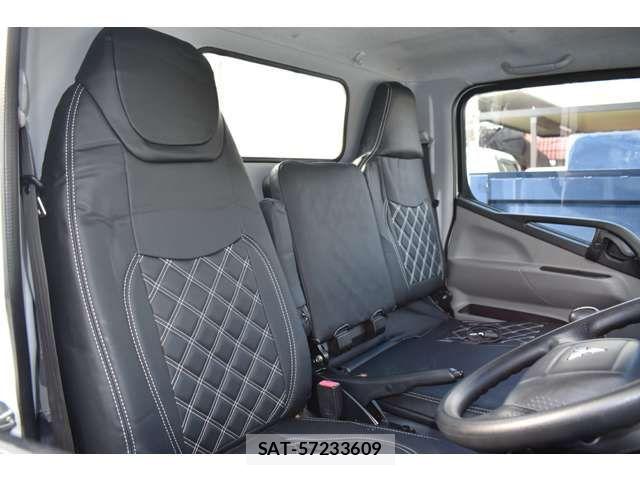 Mitsubishi CANTER 2016-12 4932859-5