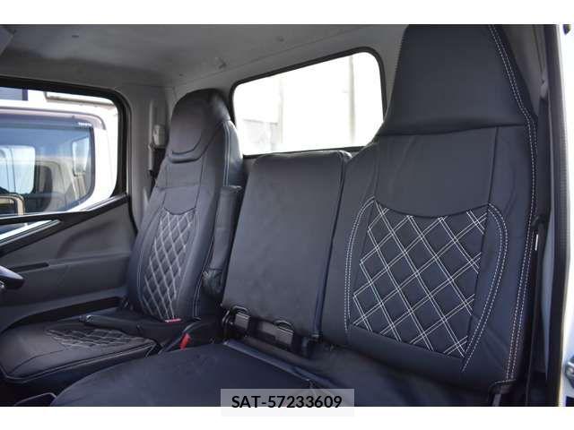 Mitsubishi CANTER 2016-12 4932859-6