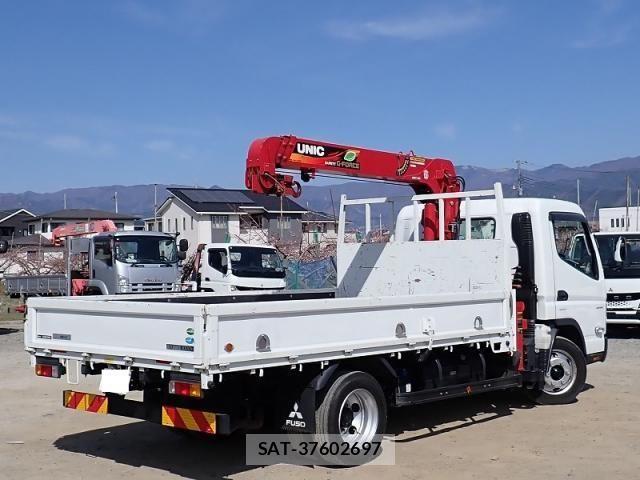 Mitsubishi CANTER 2022-10 5860938-2