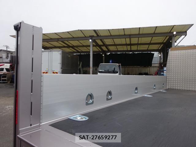 Mitsubishi CANTER 2025-07 5860933-12