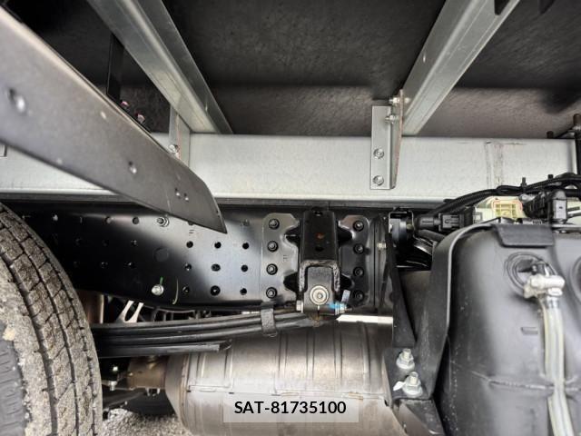 Mitsubishi CANTER 2025-12 5860935-17