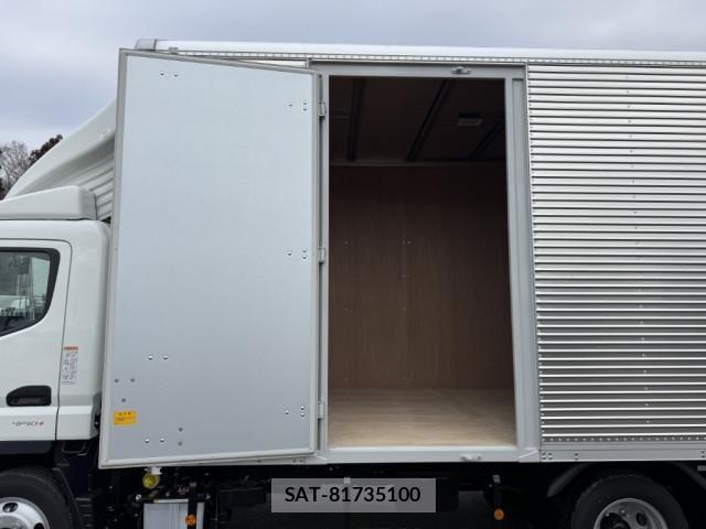 Mitsubishi CANTER 2025-12 5860935-7