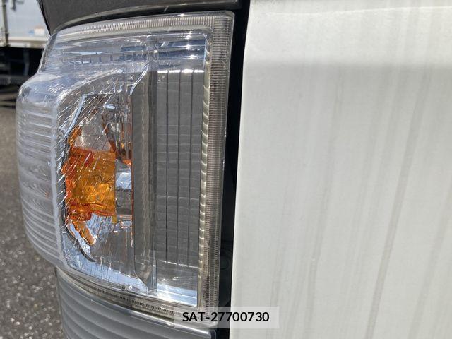Mitsubishi CANTER 2017-01 5860953-14