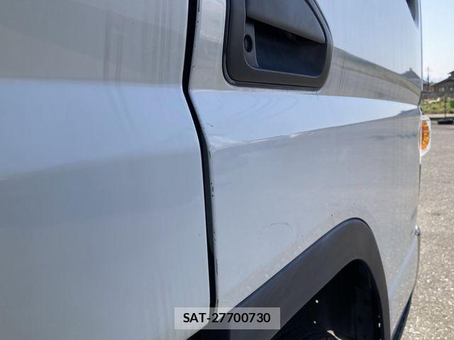 Mitsubishi CANTER 2017-01 5860953-16