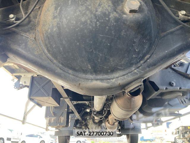 Mitsubishi CANTER 2017-01 5860953-19