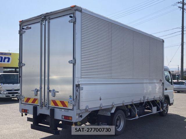 Mitsubishi CANTER 2017-01 5860953-23
