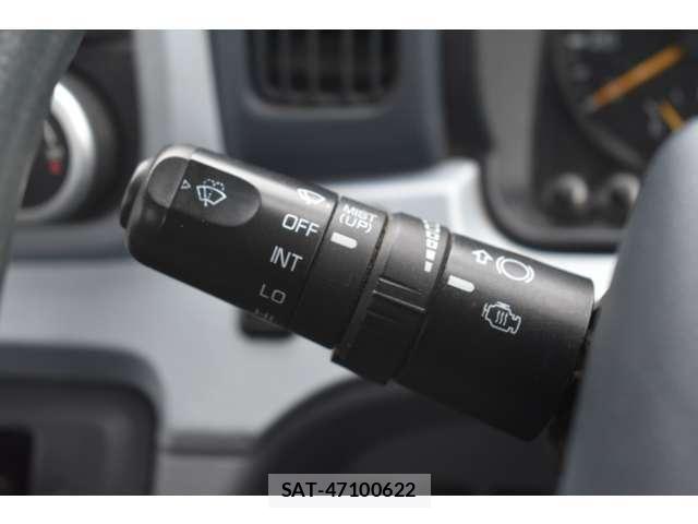 Mitsubishi CANTER 2013-11 5861069-15