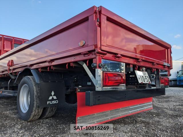 Mitsubishi CANTER 2024-07 5860952-6