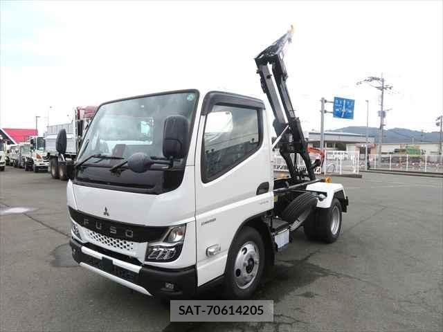 Mitsubishi CANTER 2024-11 5860932-21