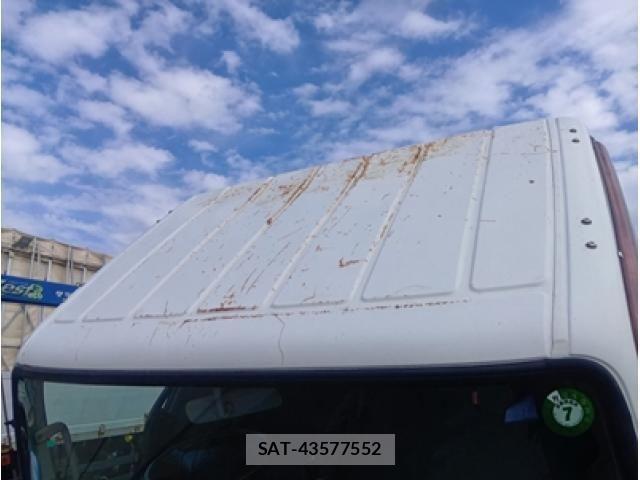 Mitsubishi CANTER 2013-11 5861058-15