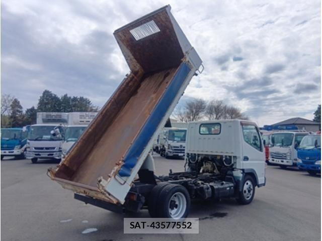 Mitsubishi CANTER 2013-11 5861058-7