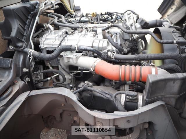 Mitsubishi CANTER 2015-09 5861116-11