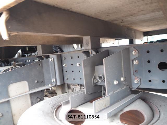 Mitsubishi CANTER 2015-09 5861116-26
