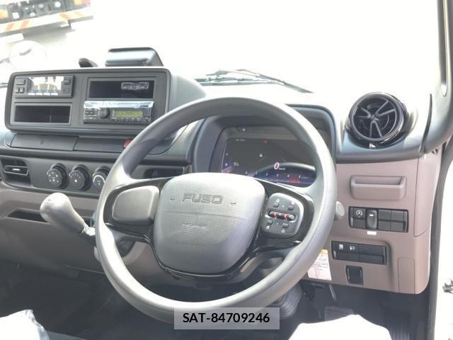 Mitsubishi CANTER 2024-11 5861126-17