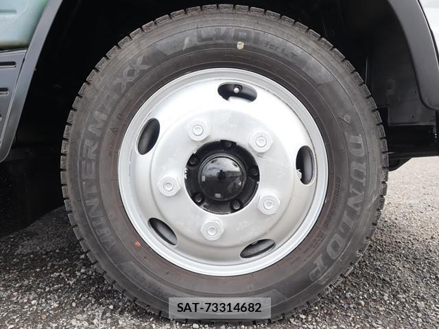 Mitsubishi CANTER 2018-12 5861001-22