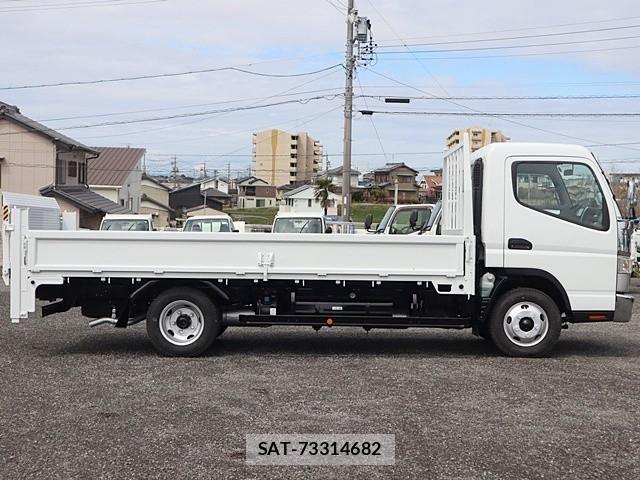 Mitsubishi CANTER 2018-12 5861001-7