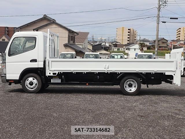 Mitsubishi CANTER 2018-12 5861001-8