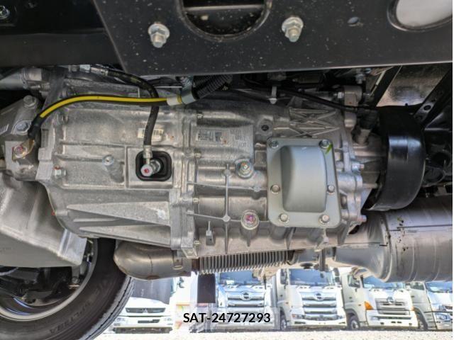Mitsubishi CANTER 2025-06 5860930-22
