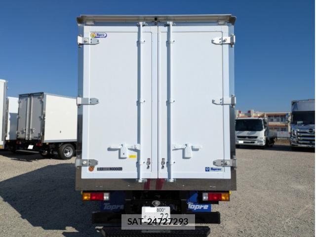 Mitsubishi CANTER 2025-06 5860930-2