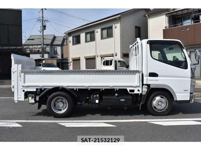 Mitsubishi CANTER 2019-04 5861046-14