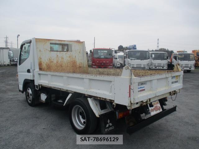 Mitsubishi CANTER 2015-08 5861023-9