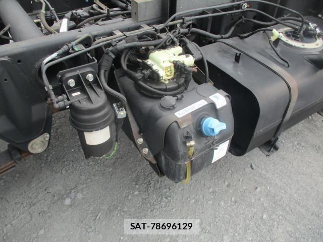 Mitsubishi CANTER 2015-08 5861023-20