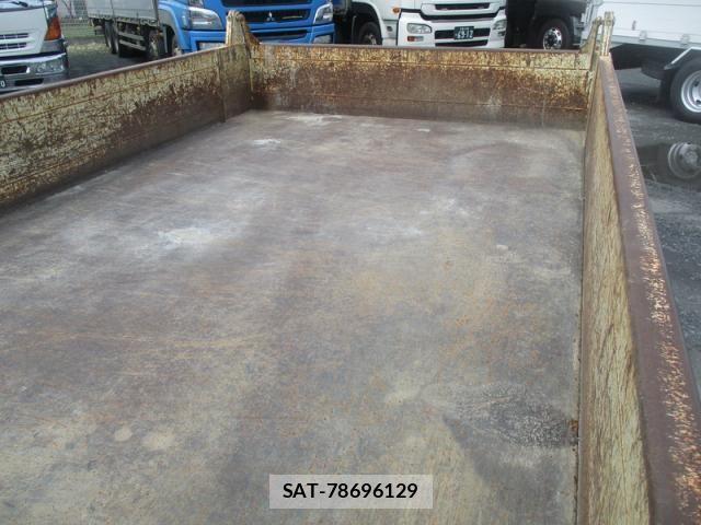 Mitsubishi CANTER 2015-08 5861023-23