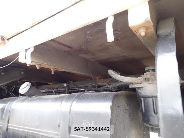 Mitsubishi CANTER 2008-01 5861118-19
