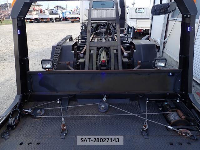 Mitsubishi CANTER 2019-07 5860936-10
