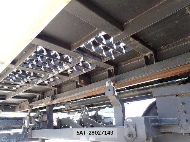 Mitsubishi CANTER 2019-07 5860936-20