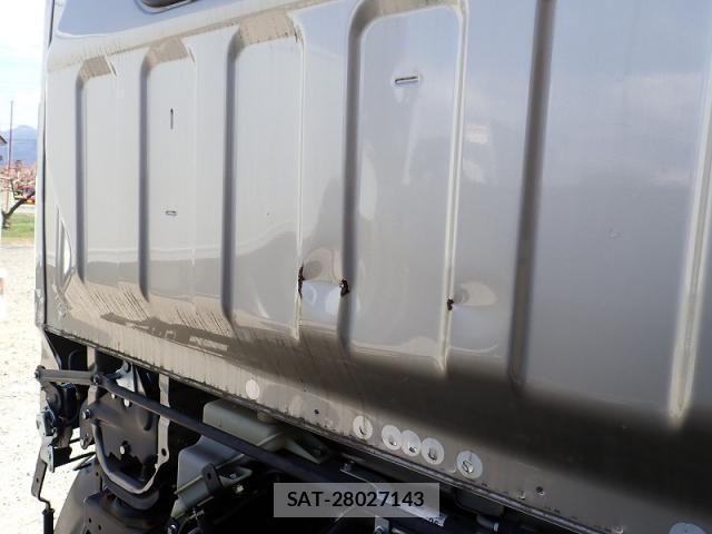 Mitsubishi CANTER 2019-07 5860936-25